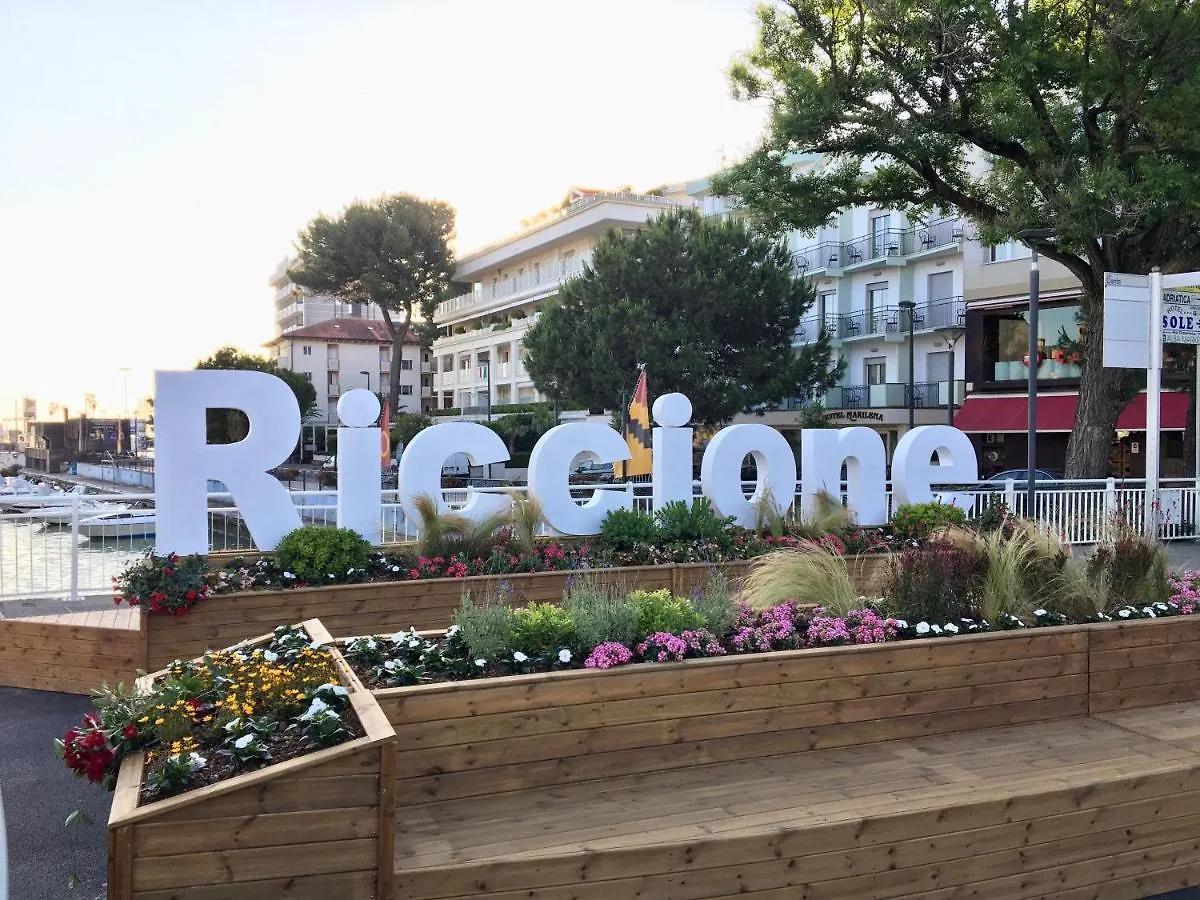 ריצ'יונה Hotel Levante Convenzionato Aquafan E Oltremare